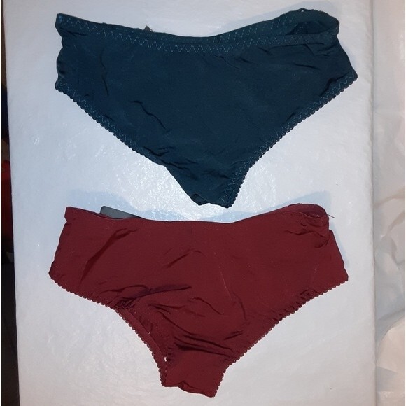 Youmita Floral Embroidery Small Hipster Bundle NWT - Picture 4 of 6